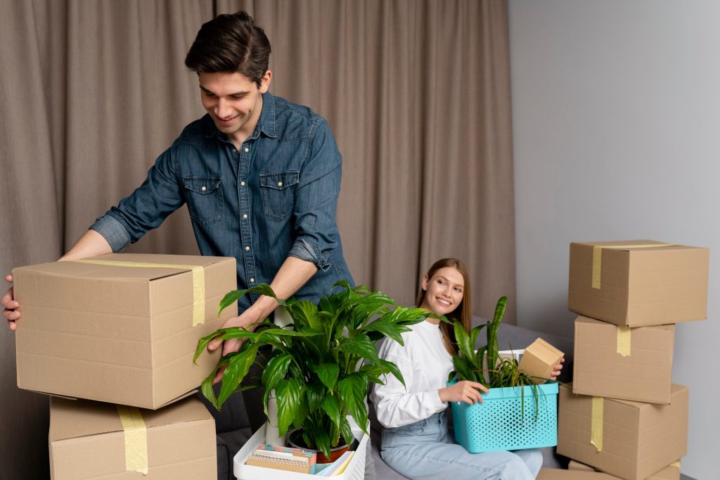 House Packing vs DIY Moving